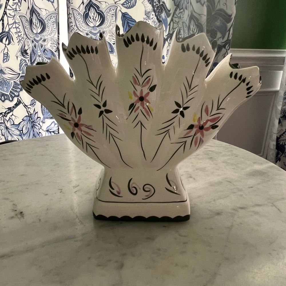 ⚫️Final Price⚫️ Vintage 5 Finger Floral Vase